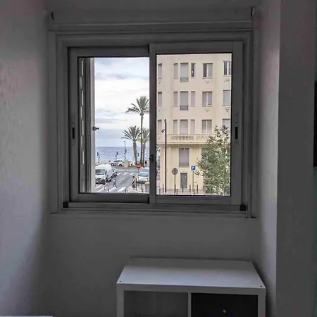 アパート Spacious 2 Bedroom 1 Block From Beaches - And The Tram *